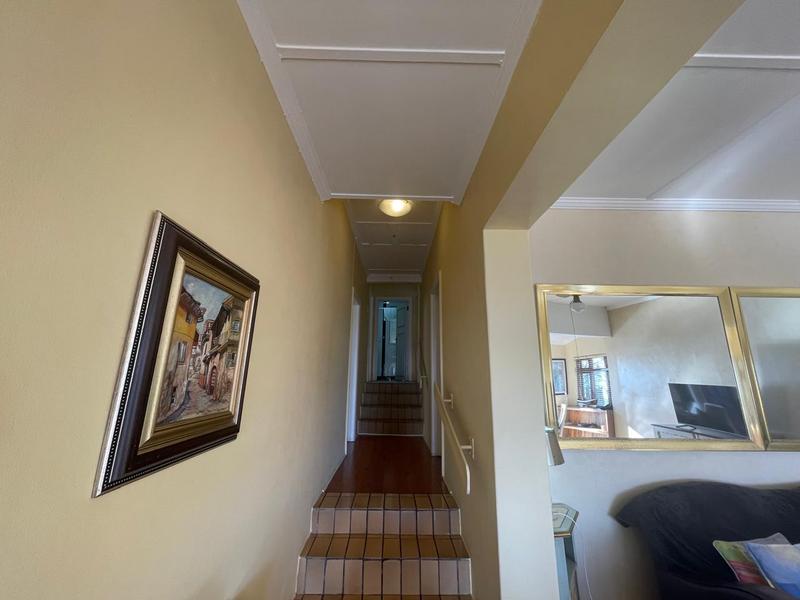 To Let 3 Bedroom Property for Rent in Simons Town Western Cape